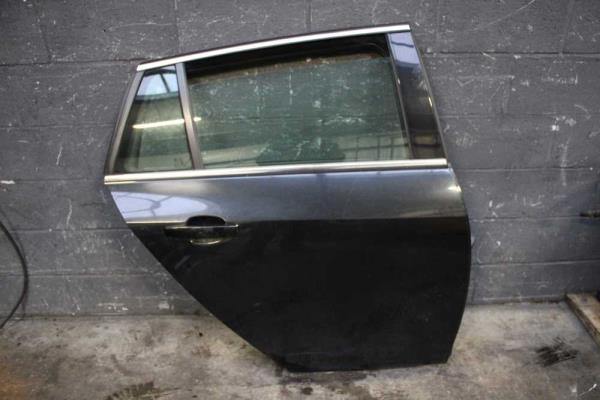 PORTE ARRIERE DROIT OPEL INSIGNIA -2017 BREAK - Vue 1